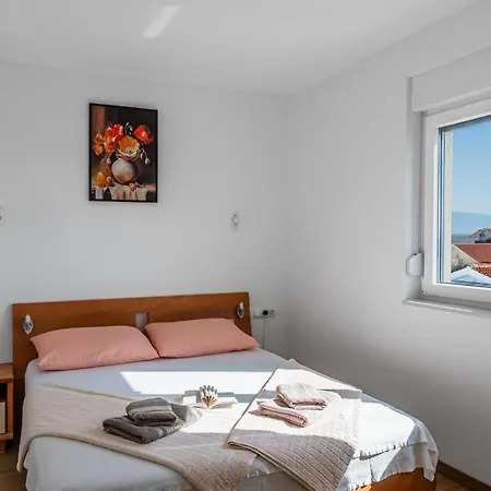 Apartment Lacic Vir