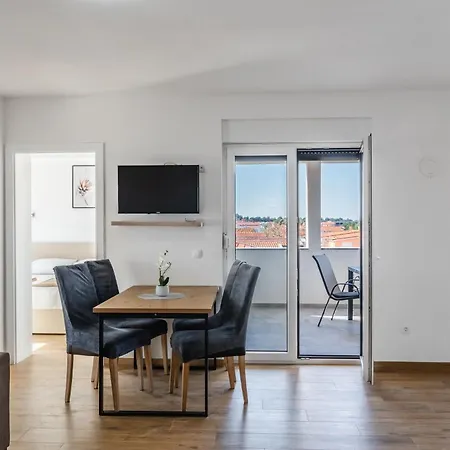 Apartment Lacic *